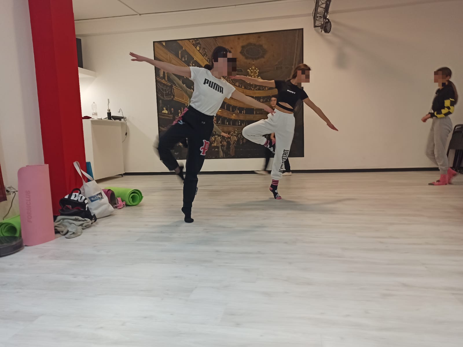 0922f46e-5024-4c3c-97a5-0cc104c3636a