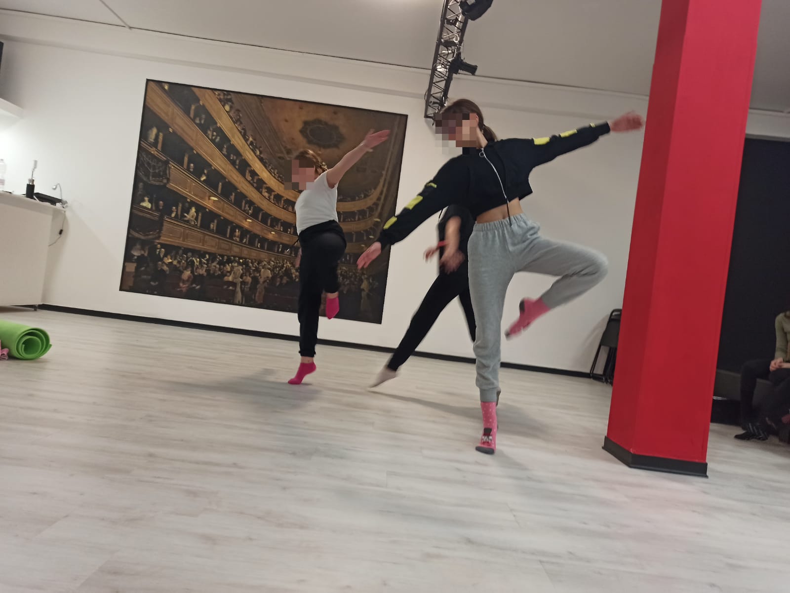 302c2af6-8220-4f6c-835d-bdef194b8e6d