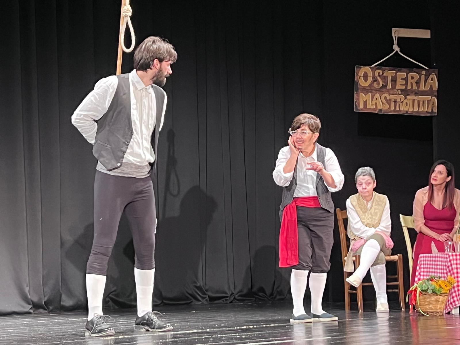 PHOTO-2022-12-17-19-14-24_11