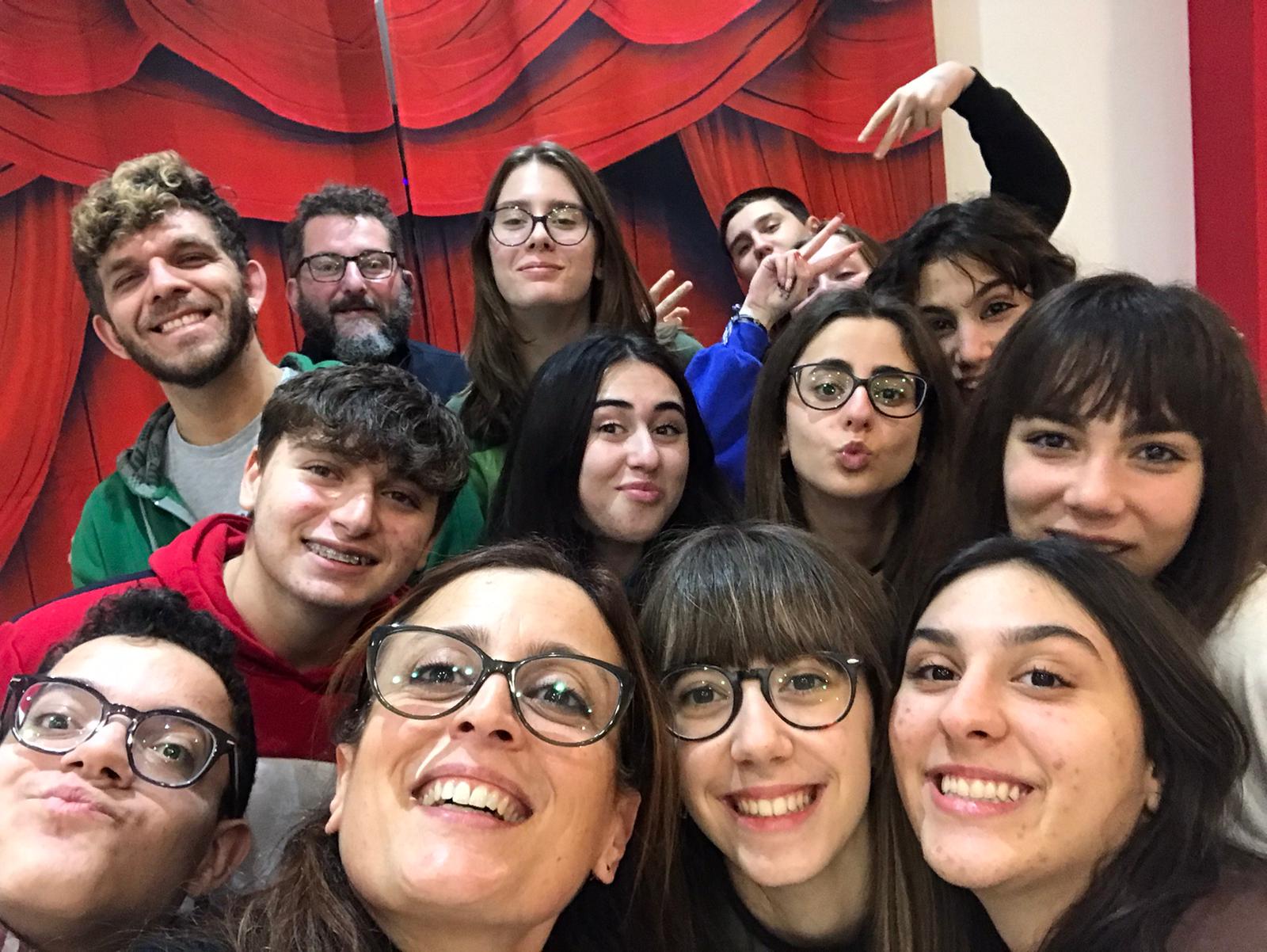 PHOTO-2022-12-19-19-03-33